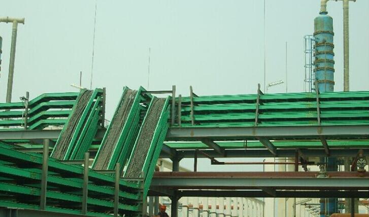 玻璃鋼電纜橋架